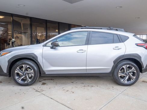 Certified 2025 Subaru Crosstrek 2.0i Premium image 4