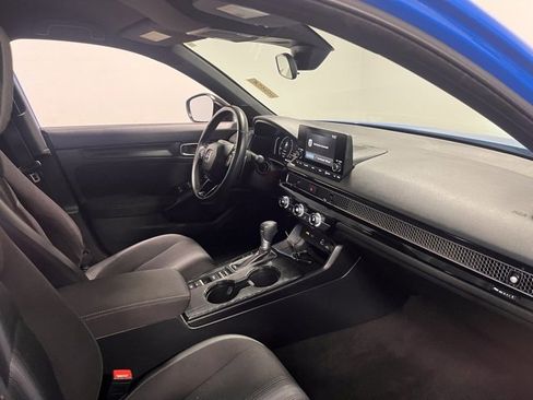 Used 2024 Honda Civic Sport image 11