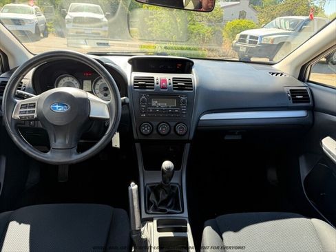 Used 2014 Subaru Impreza 2.0i AWD/4WD image 9
