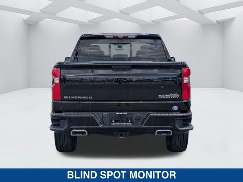 Used 2020 Chevrolet Silverado 1500 High Country w/ Technology Package AWD/4WD image 6