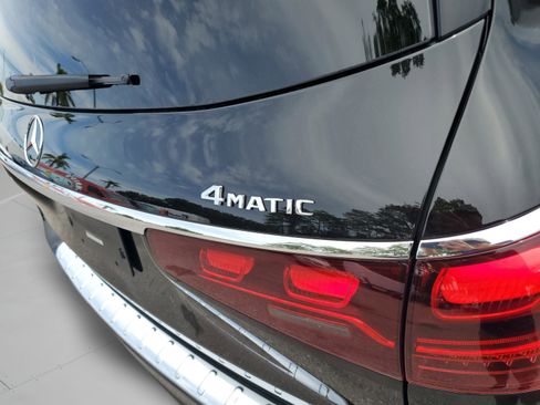 Certified 2026 Mercedes-Benz GLS 450 4MATIC image 36