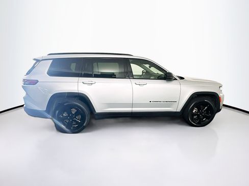 Used 2023 Jeep Grand Cherokee L Limited w/ Black Appearance Package AWD/4WD image 10