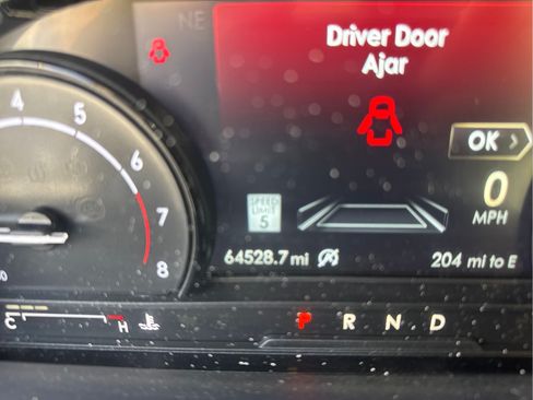 Used 2020 Lincoln Corsair Reserve w/ Equipment Group 201A FWD image 23