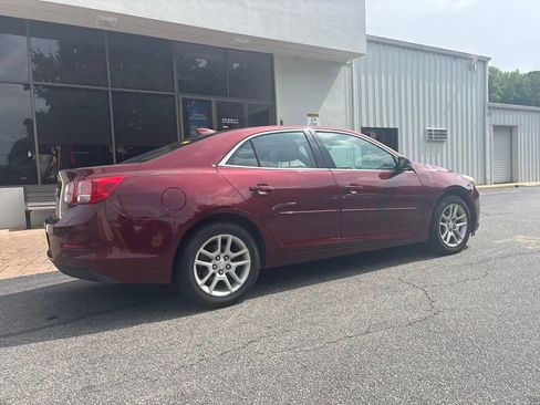 Used 2016 Chevrolet Malibu LT w/ Power Convenience Package FWD image 3