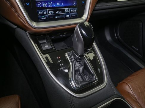 Used 2021 Subaru Outback Touring image 33