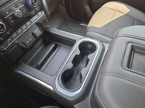 Used 2022 Chevrolet Silverado 1500 RST w/ Safety Package AWD/4WD image 21