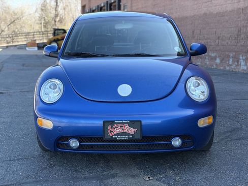 Used 2003 Volkswagen Beetle GLS FWD image 2