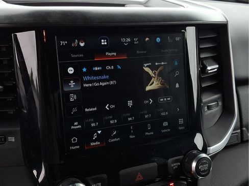 Used 2022 RAM 1500 Big Horn AWD/4WD image 40