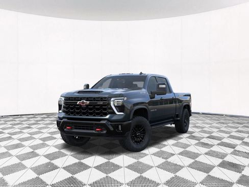 New 2026 Chevrolet Silverado 2500 ZR2 AWD/4WD image 2