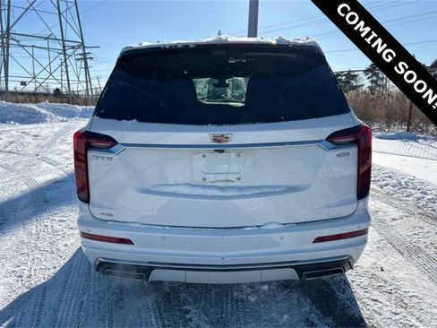 Used 2023 Cadillac XT6 Premium Luxury w/ Platinum Package image 9