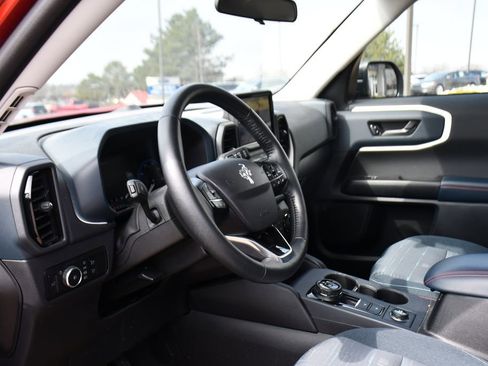 Used 2023 Ford Bronco Sport Heritage w/ Heritage Convenience Package image 11