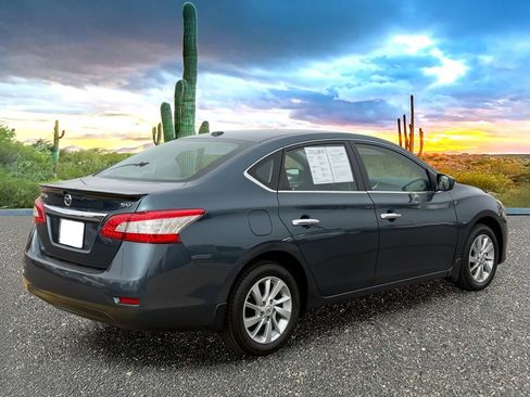Used 2015 Nissan Sentra SV w/ Style Package FWD image 4