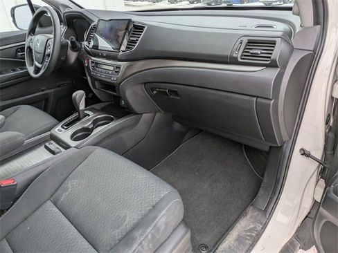 Used 2019 Honda Ridgeline Sport image 22
