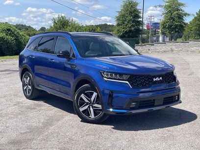 Used 2023 Kia Sorento EX w/ Panoramic Sunroof Package