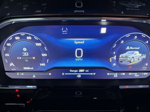 Certified 2023 Chevrolet Silverado 1500 High Country w/ Technology Package image 28