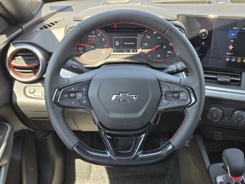 New 2026 Chevrolet Trax RS w/ Sunroof Package image 20