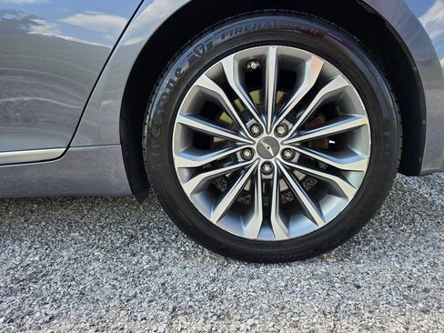 Used 2015 Hyundai Genesis 3.8 w/ Option Group 03 AWD/4WD image 32