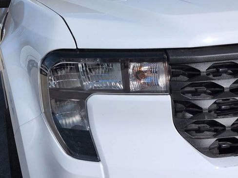 New 2026 Ford Maverick XL image 9