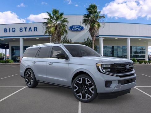 New 2026 Ford Expedition Platinum w/ Platinum Ultimate Package image 8