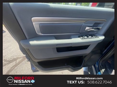 Used 2019 RAM 1500 Big Horn AWD/4WD image 8
