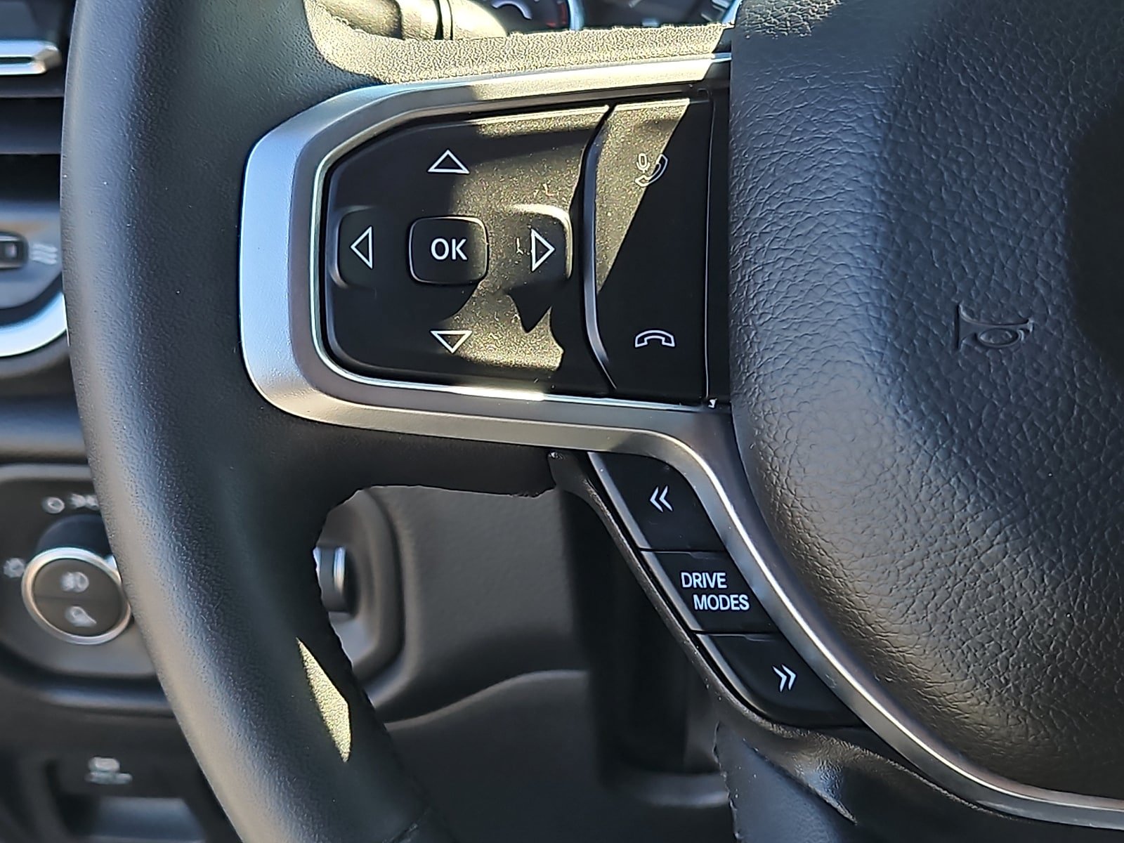 Certified 2025 RAM 1500 Big Horn AWD/4WD image 20