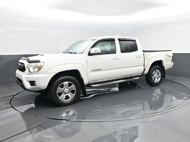 Used 2012 Toyota Tacoma 4x4 Double Cab w/ TRD Sport Pkg image 1