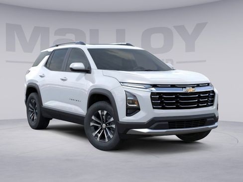 New 2026 Chevrolet Equinox LT w/ Convenience Package II image 1