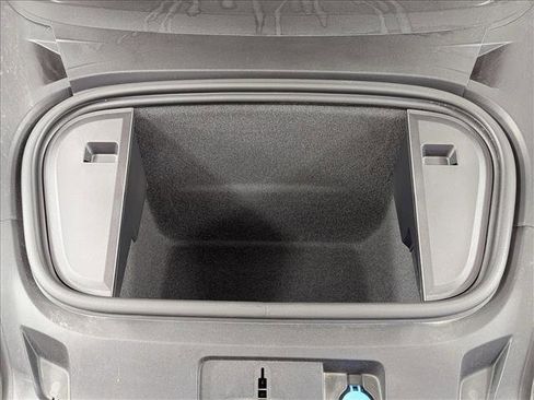 New 2024 Porsche Taycan 4S image 26