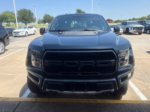 Used 2018 Ford F150 Raptor w/ Equipment Group 802A Luxury AWD/4WD image 2