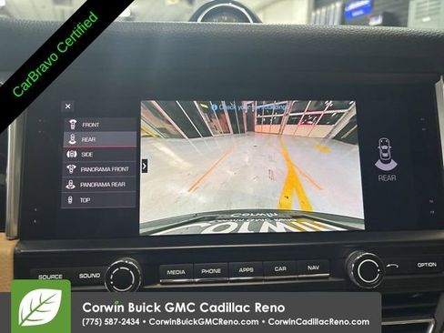 Used 2021 Porsche Macan AWD/4WD image 24