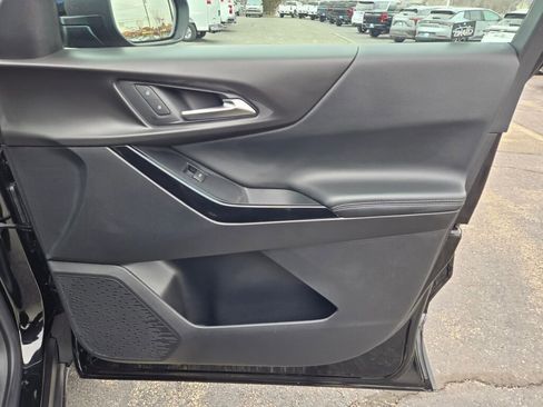 New 2026 Chevrolet Equinox LT w/ LPO, Floor Liner Package image 5