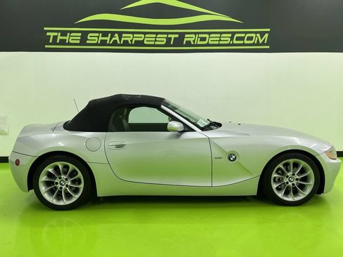 Used 2003 BMW Z4 2.5i RWD image 11