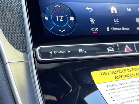 Used 2026 Mercedes-Benz GLC 300 4MATIC image 32