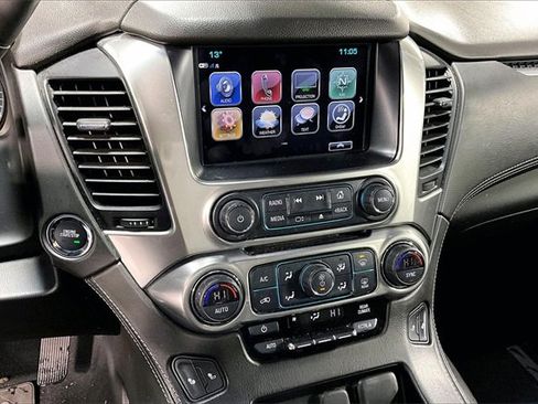 Used 2019 Chevrolet Tahoe LT w/ Luxury Package image 5