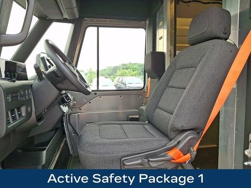 Used 2023 Chevrolet Brightdrop 600 w/ Active Safety Package 2 AWD/4WD image 2