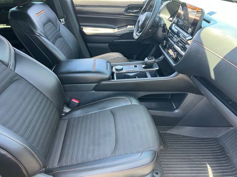 Certified 2025 Nissan Pathfinder Rock Creek AWD/4WD image 19