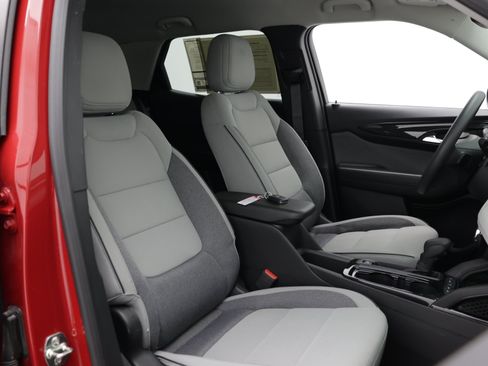 Used 2026 Chevrolet TrailBlazer LT FWD image 37