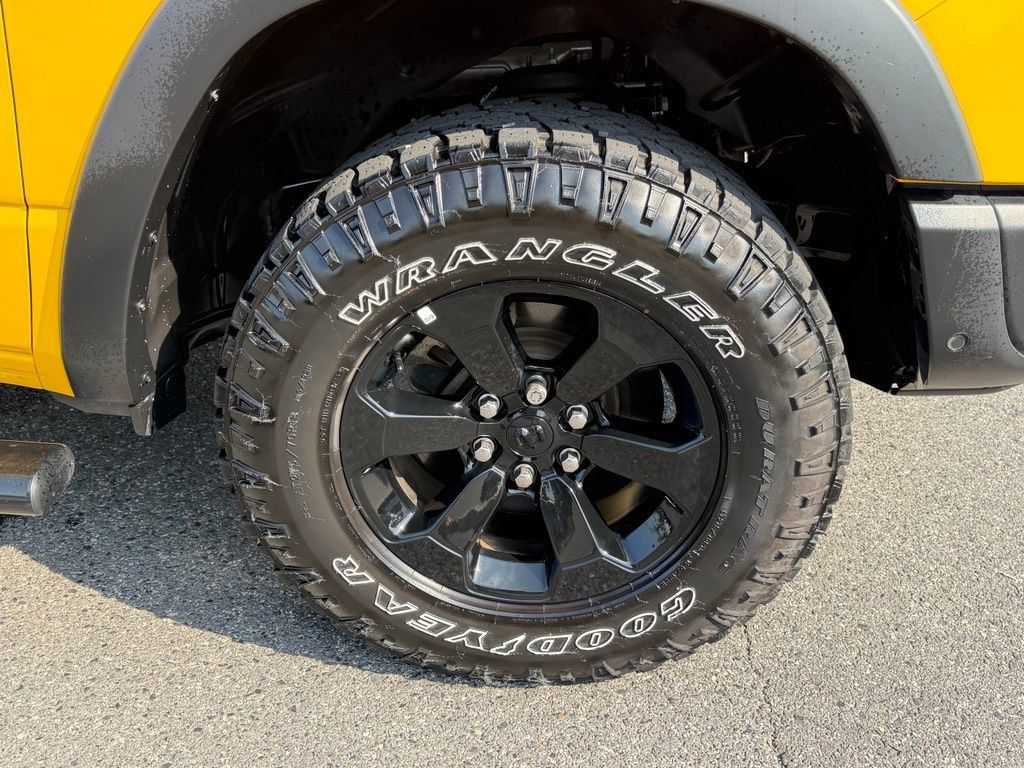 Used 2023 RAM 1500 Rebel AWD/4WD image 17