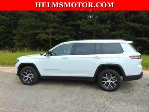 Certified 2024 Jeep Grand Cherokee L Limited image 2