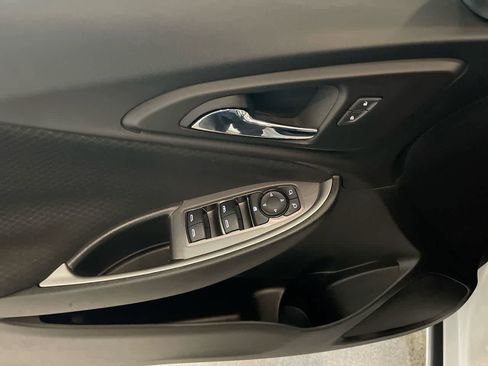 Used 2023 Chevrolet Malibu LT image 13