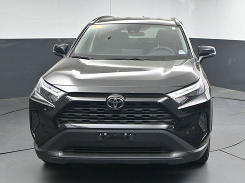Certified 2025 Toyota RAV4 XLE FWD image 2