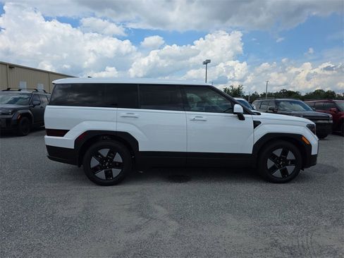 New 2026 Hyundai Santa Fe SE image 9