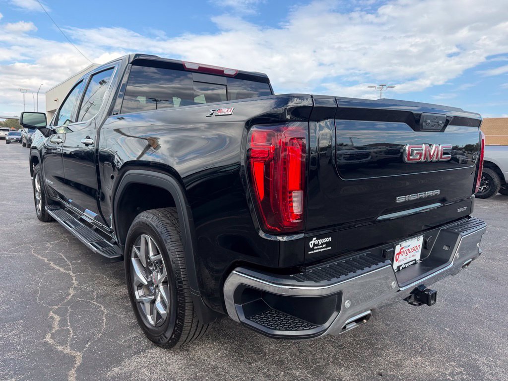Used 2024 GMC Sierra 1500 SLT w/ SLT Premium Plus Package AWD/4WD image 16