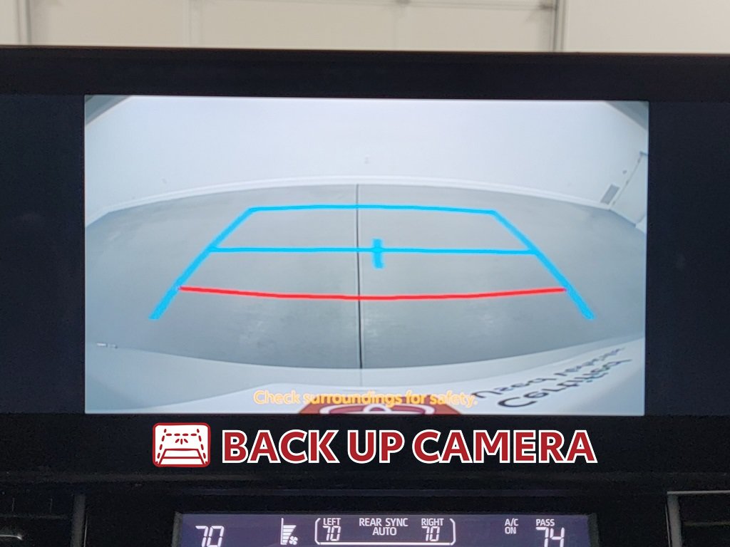 Used 2025 Toyota Sienna XLE w/ XLE Plus Package AWD/4WD image 22
