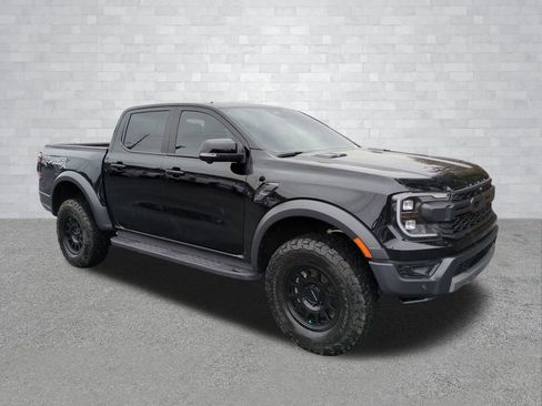 Used 2025 Ford Ranger Raptor AWD/4WD image 2