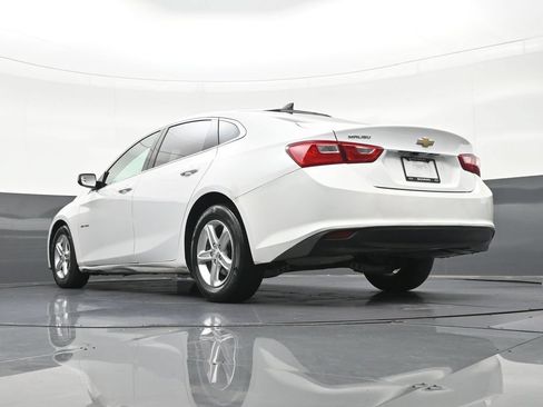 Used 2022 Chevrolet Malibu LS FWD image 25