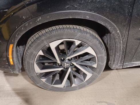 Used 2022 Mitsubishi Outlander SE image 3