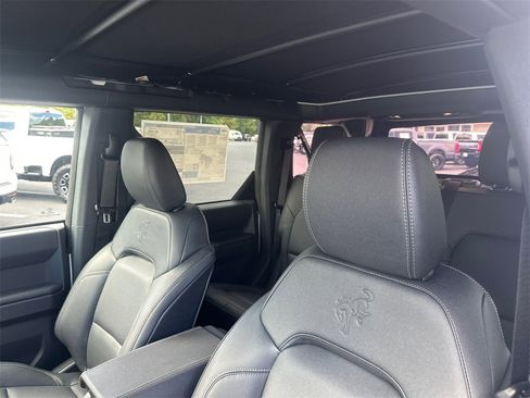 New 2025 Ford Bronco Big Bend w/ Black Diamond Package image 18