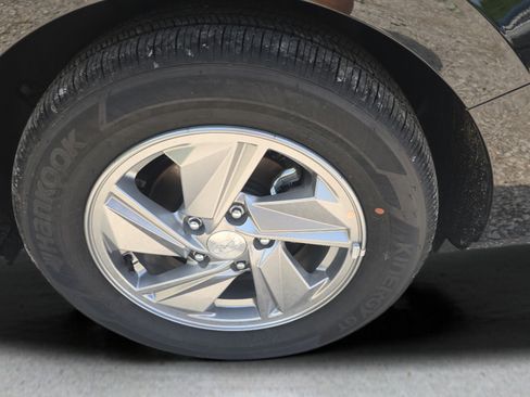 New 2026 Hyundai Elantra SE FWD image 26