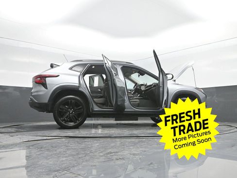 Used 2025 Chevrolet Trax ACTIV w/ Driver Confidence Package image 49